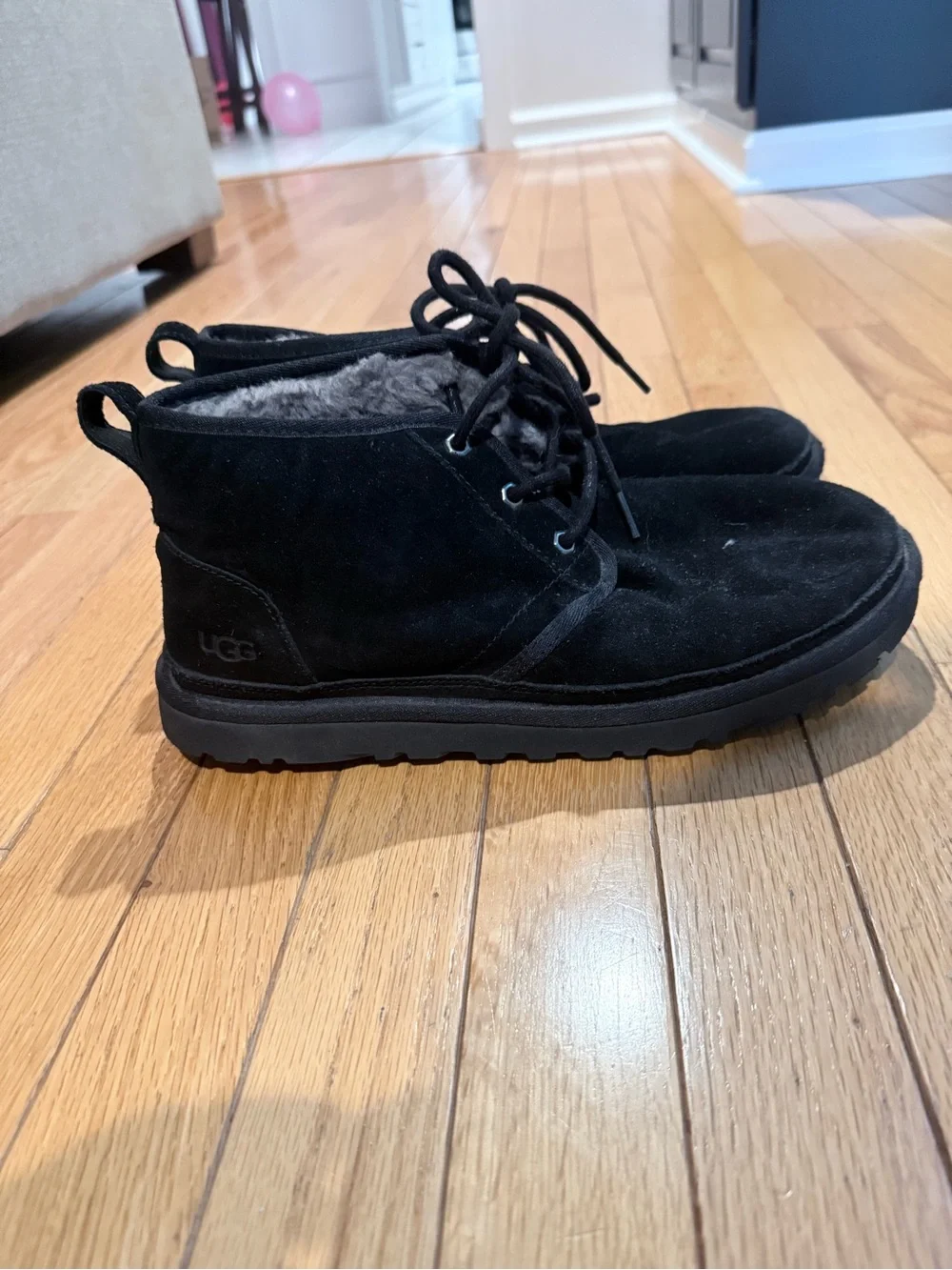 UGG Men's Neumel Suede Chukka Boots 'Black’ - Size 11